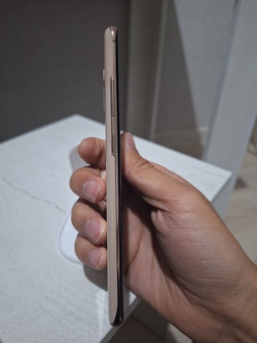 Самсунг с10 5ж 256гб