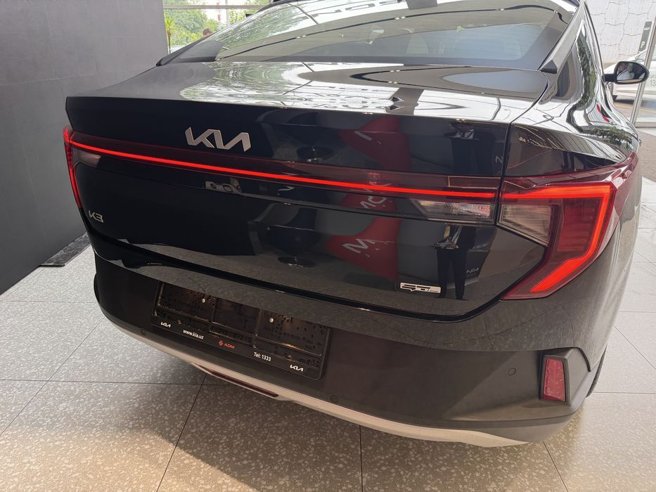 KIA K 3 yengi model keldi