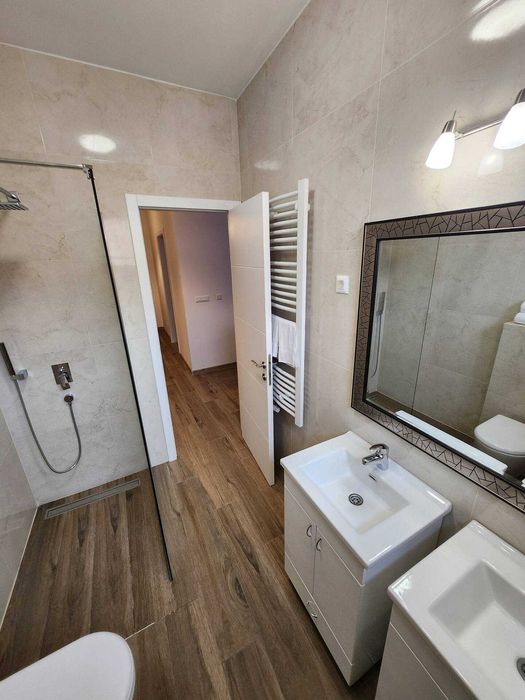 Дава се под наем Тристаен апартамент в София, Лозенец - 84 кв.м за 699 € - Снимка #7