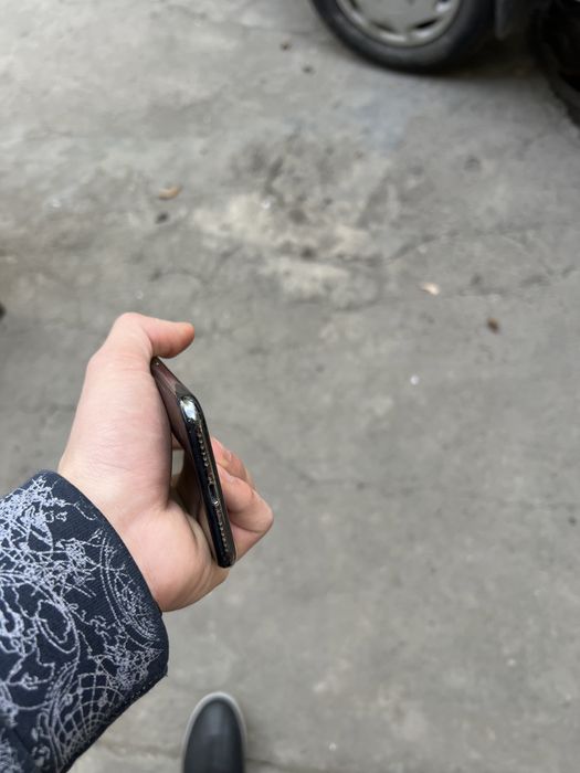 Iphone x srochna sotiladii