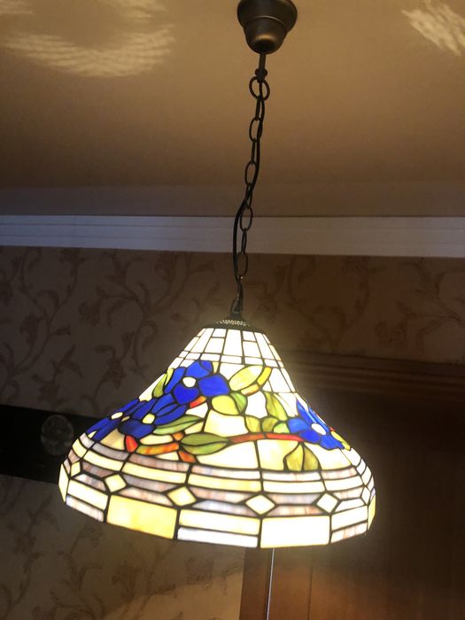 Люстра в стиле Тиффани