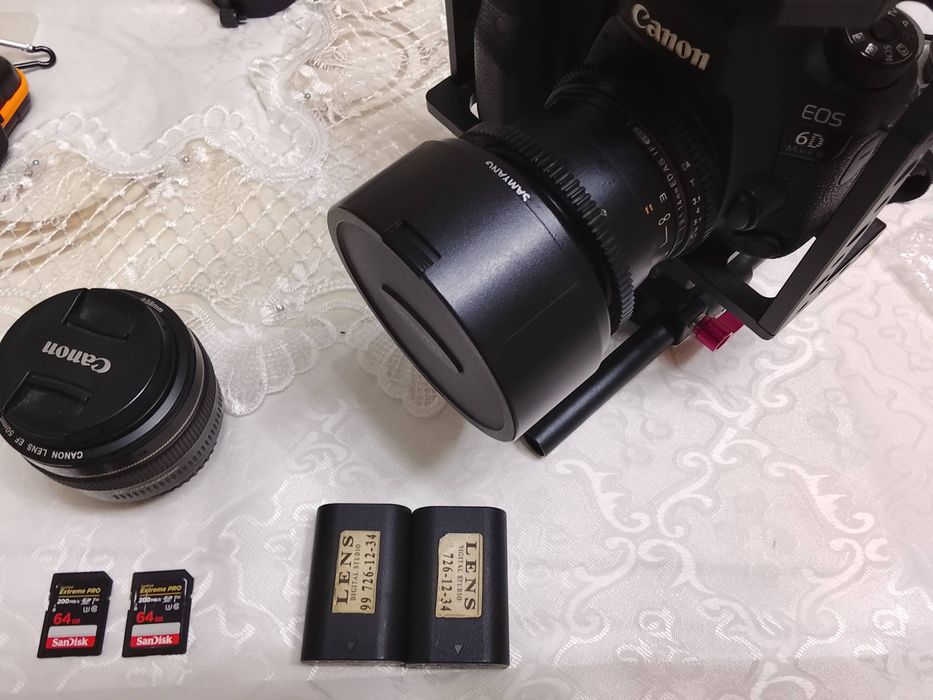 6D mark 2 zo'r xolatta ideal + samyang 14 mm , 50 mm f1. 4