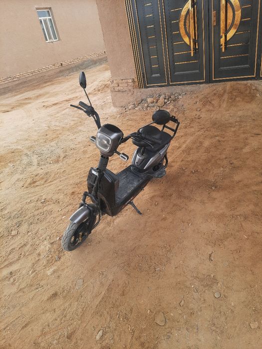 Skuter sotladi yangi