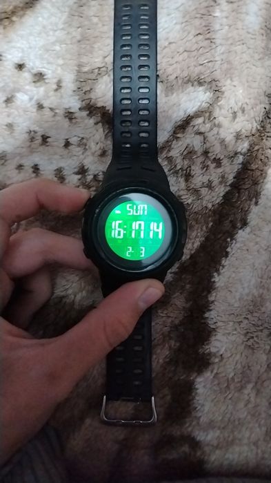 Часы смарт Zeblaze Btalk Plus. в падарок 2 часы.
