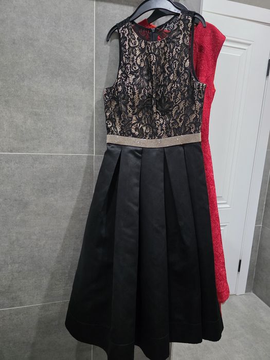 Продам платья нарядные