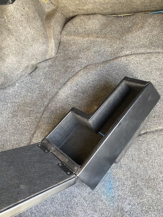 Подлокотник на BMW e36