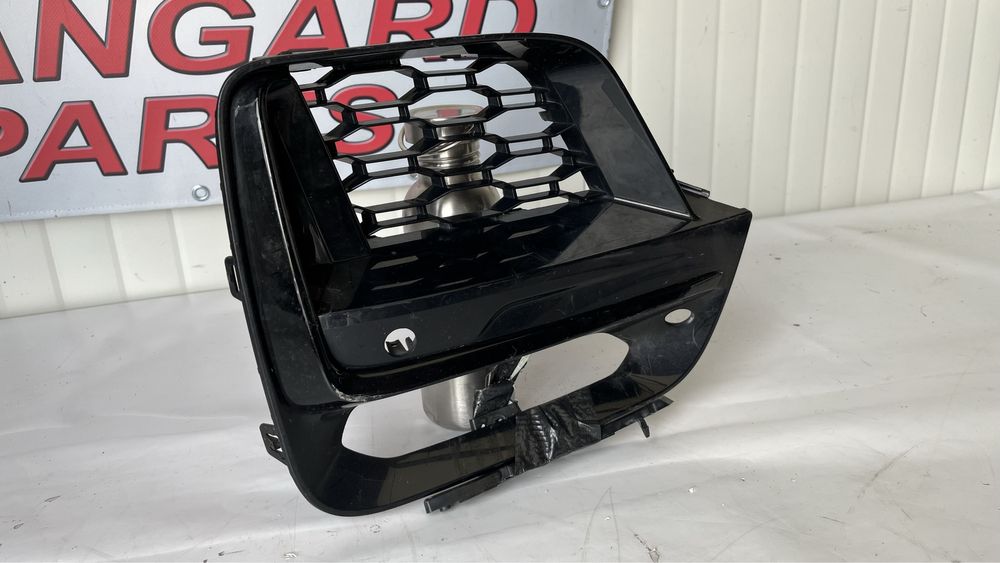 Лява и дясна решетка за халоген BMW X3 G01