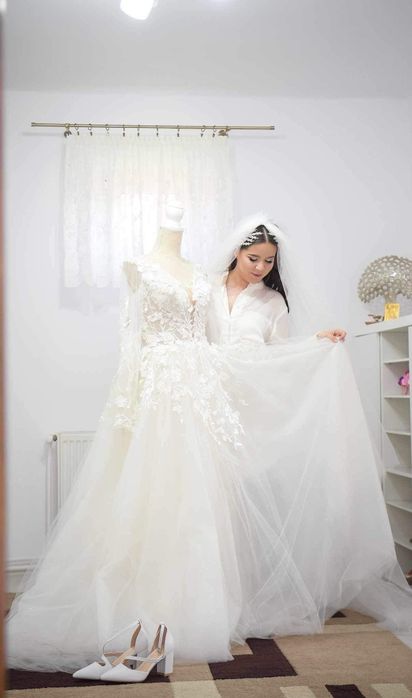 Vând rochie de mireasă