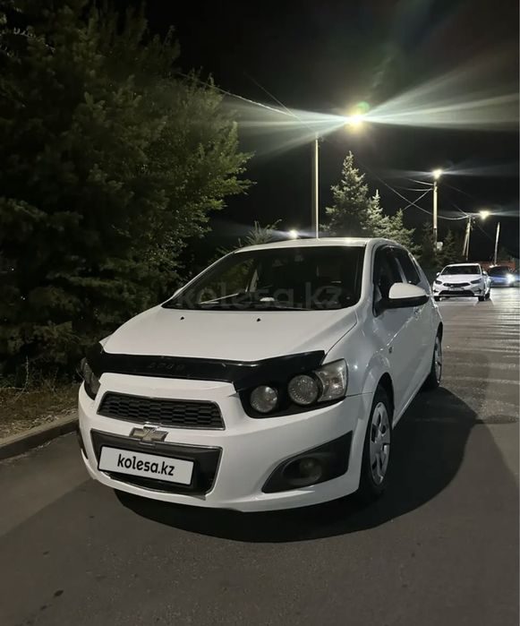 Chevrolet Aveo 2013 год