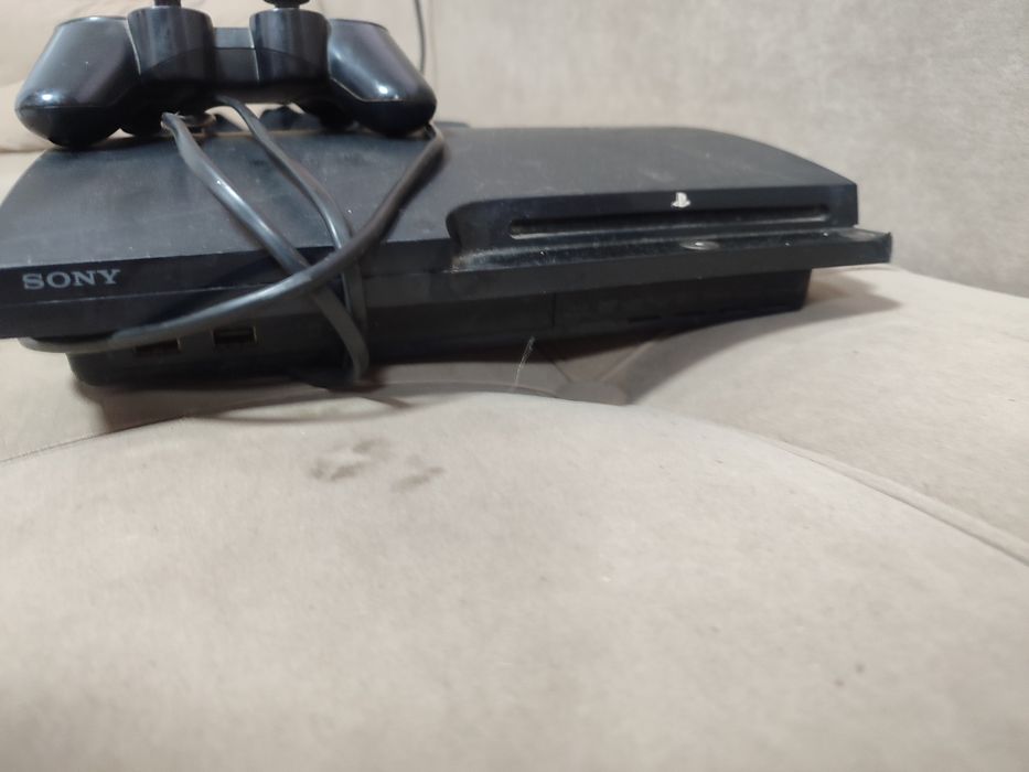 PlayStation 3 продам
