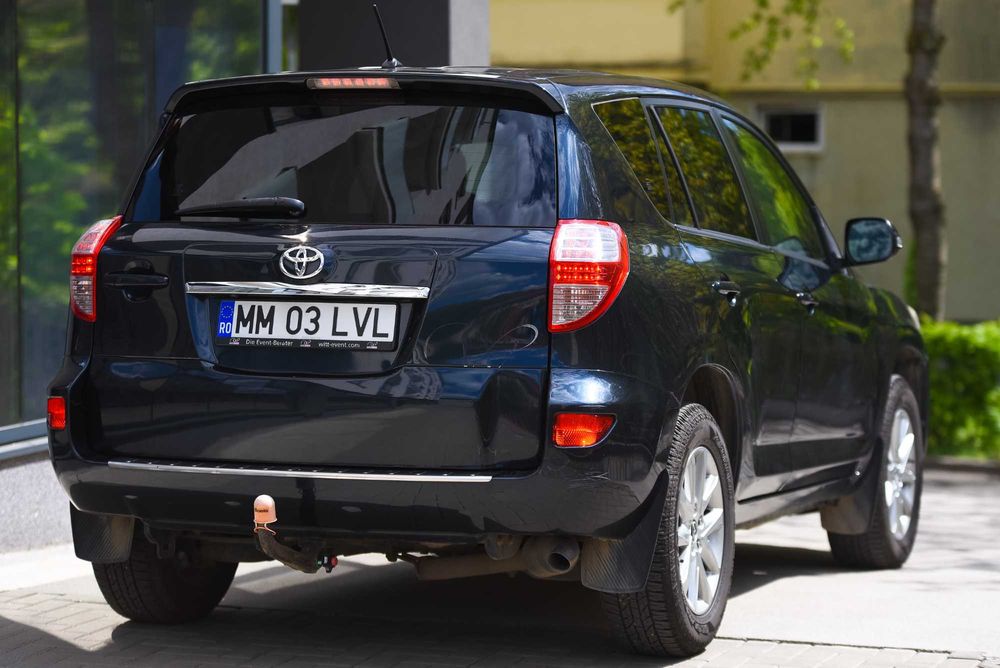 TOYOTA RAV4 2012 — imagine 3