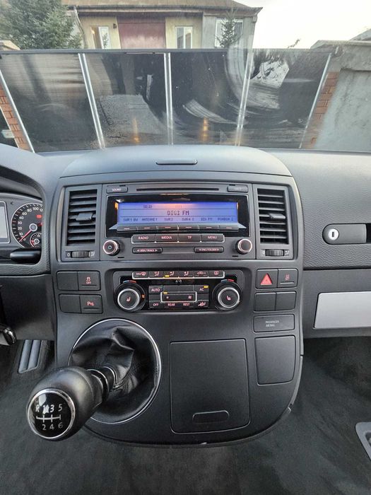 VW Multivan Highline 140 CP 4 MOTION