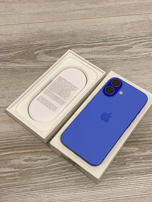 Iphone 16 128gb  ultramarine