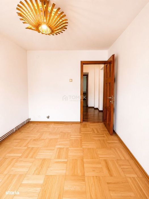 Apartament 4 camere suprafata mare zona Scriitorilor Brasov