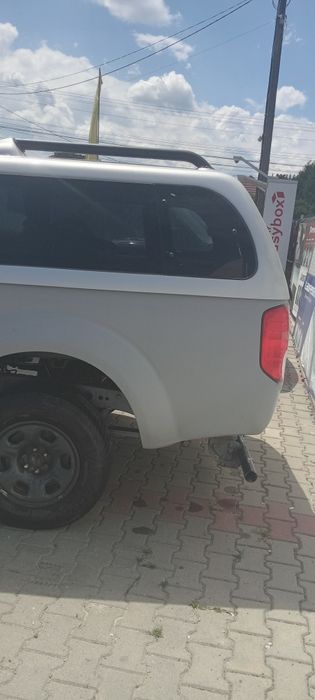 Vand nisan navaro 2007 2.5 acte valabile masina intretinuta
