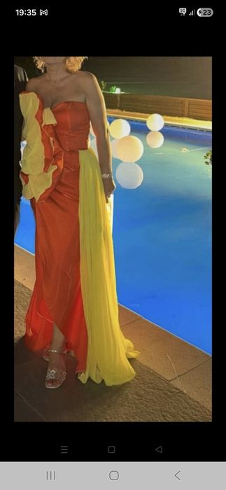 Rochie de ocazie deosebita