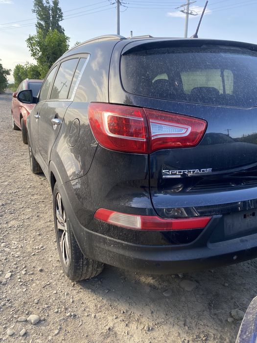 Stop stânga aripa Kia Sportage 2012