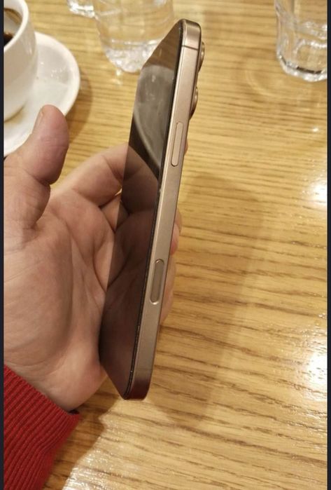 iPhone 16 Pro Max 256 Desert Titanium