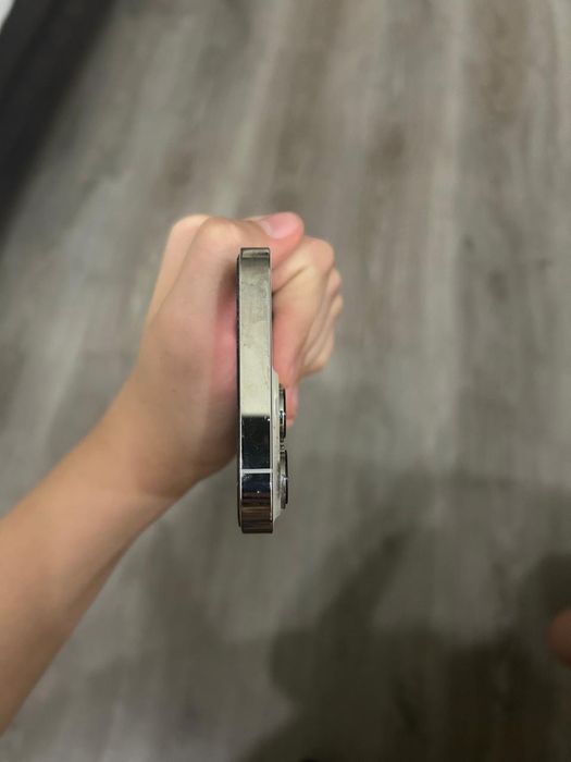 iPhone 13 Pro 128 ГБ 96 акб