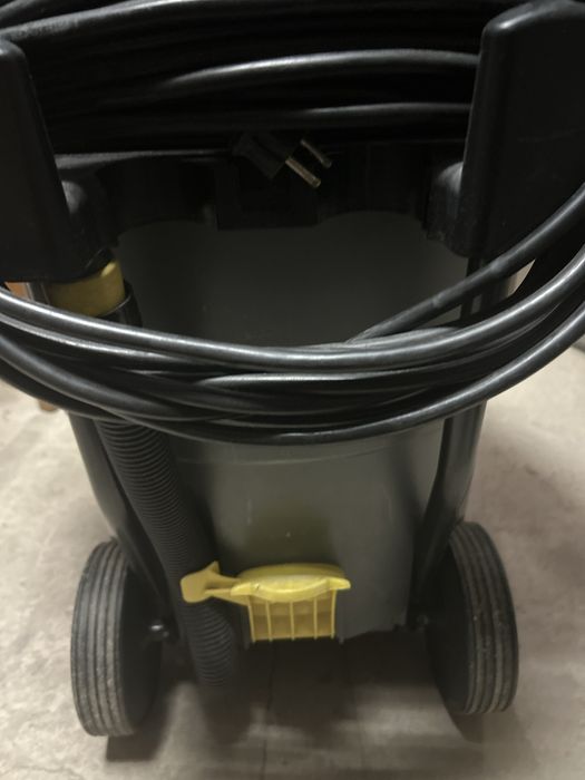 Пылесос профессиональный Керхер NT 65/2 Ap