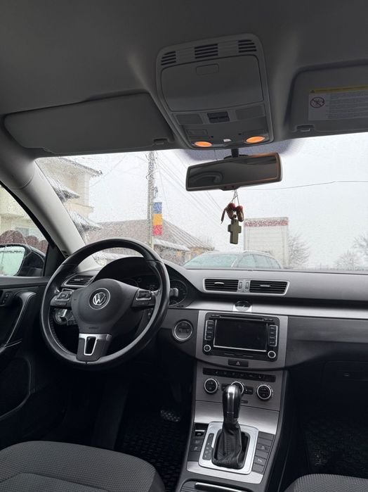 Volkswagen Passat B7, 2.0 TDI, 140 CP, Automat DSG, Xenon