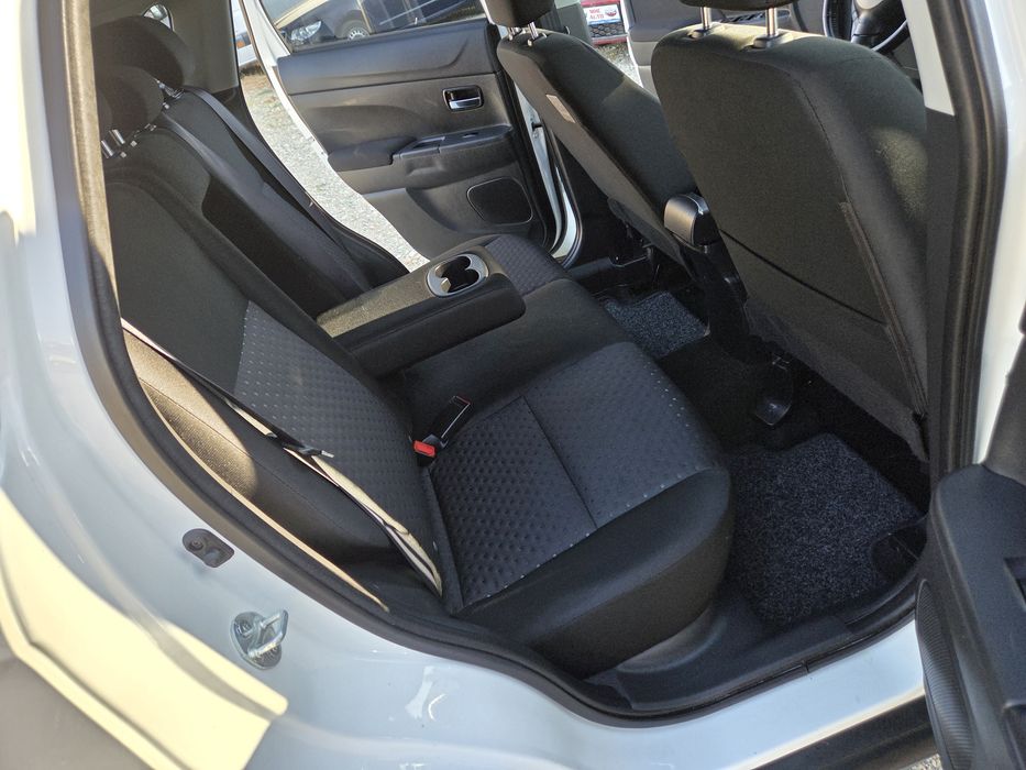 MITSUBISHI ASX 1.8 Diesel 4x4 Model Intense