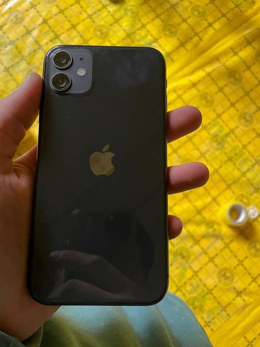 Iphone 11 sotiladi srochni