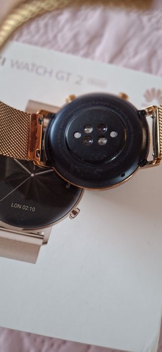 Смарт часовник huawei gt 2