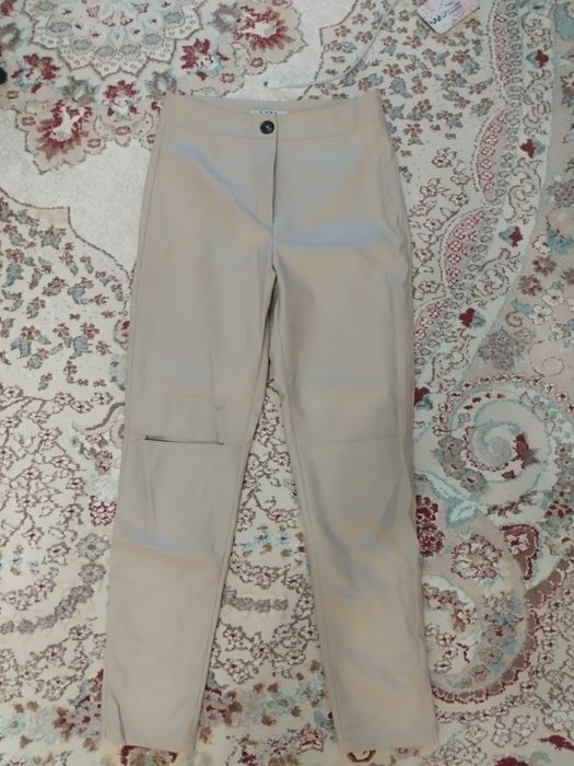 Продам юбкий,и платье новые