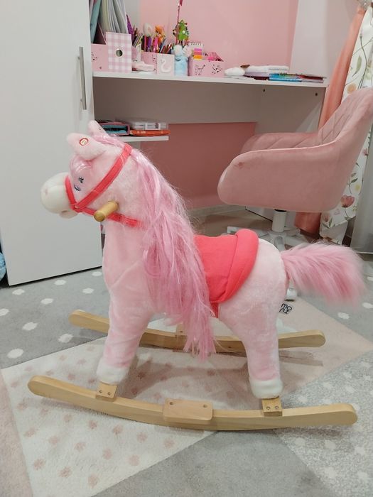 Детска плюшена люлка-конче MONI