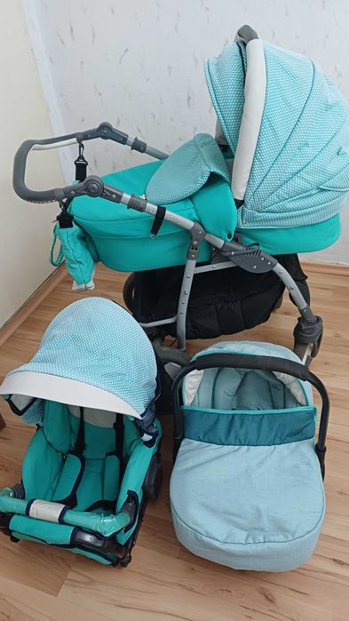 бебешка количка  3в1
