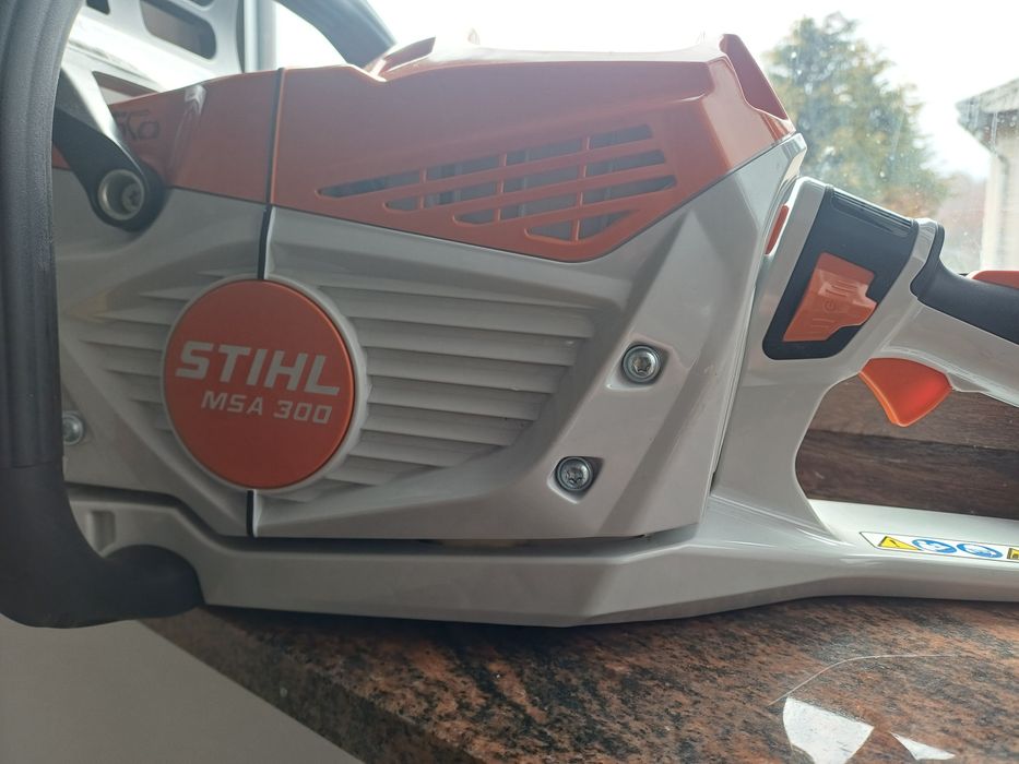 Husqvarna 455 si Stihl ms 251 C-BE