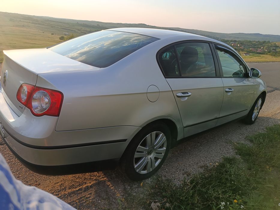 Volkswagen Passat 2007 diesel, 2.695 € — imagine 4