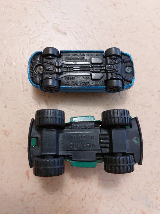 Метални колички matchbox