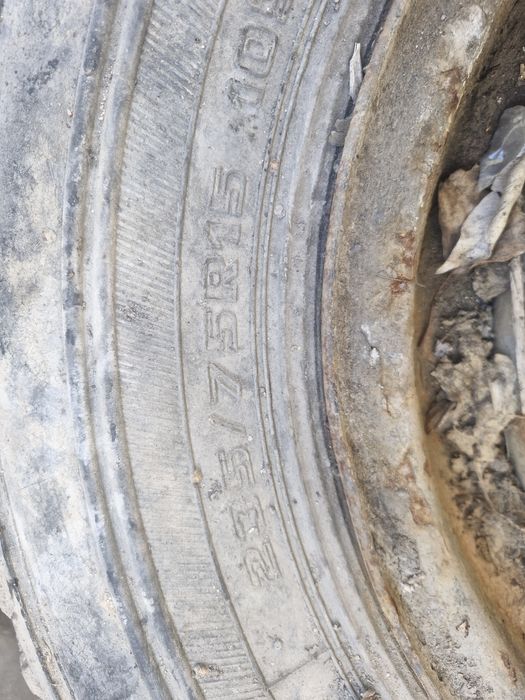 Шины с дисками на уаз