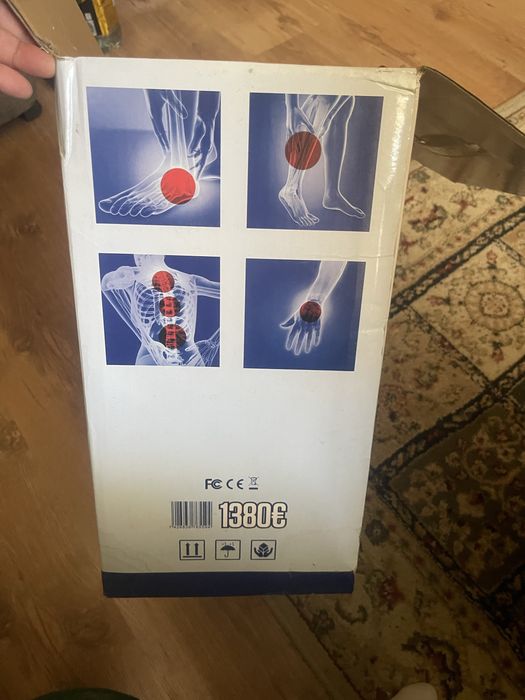 Aparat de masaj electric.