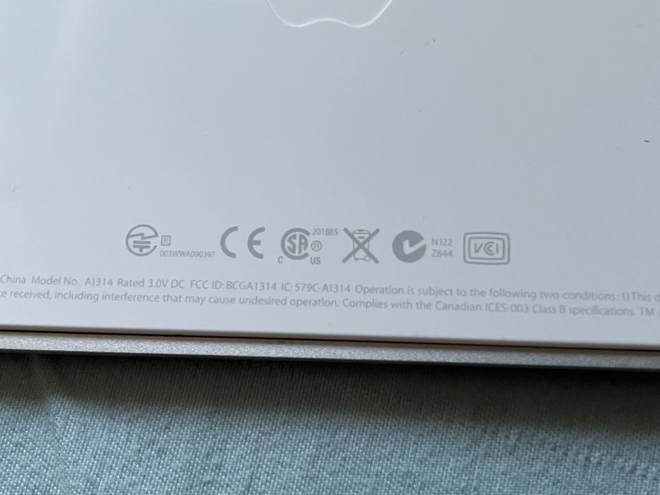 Apple Magic Keyboard A1314 , Tastatura Bluetooth Wireless Aluminiu