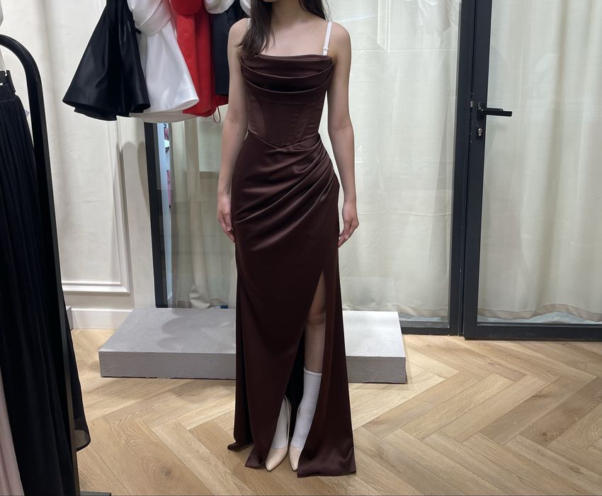 Платье с embark 60тыс