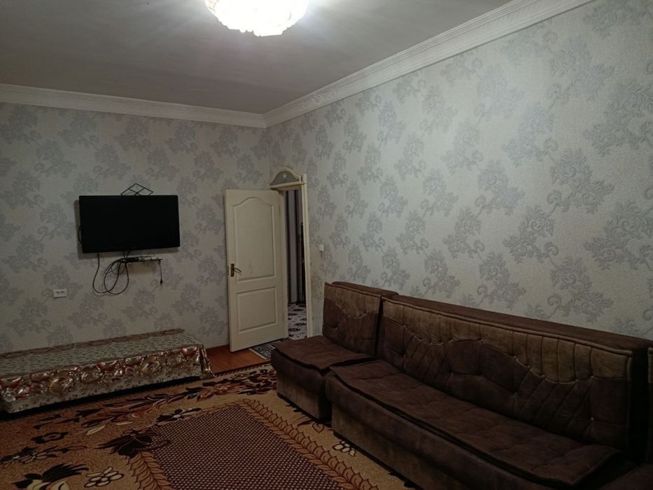 Уй сотилади Карши шахарда 3 хонали