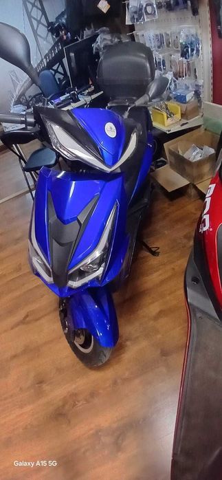 Scuter electric Zt-52 Second hand cu garantie, fara permis, baterii noi, posibilitate baterie detasabila