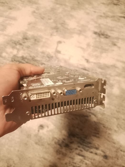 Продоётся Gtx550ti 1гб
