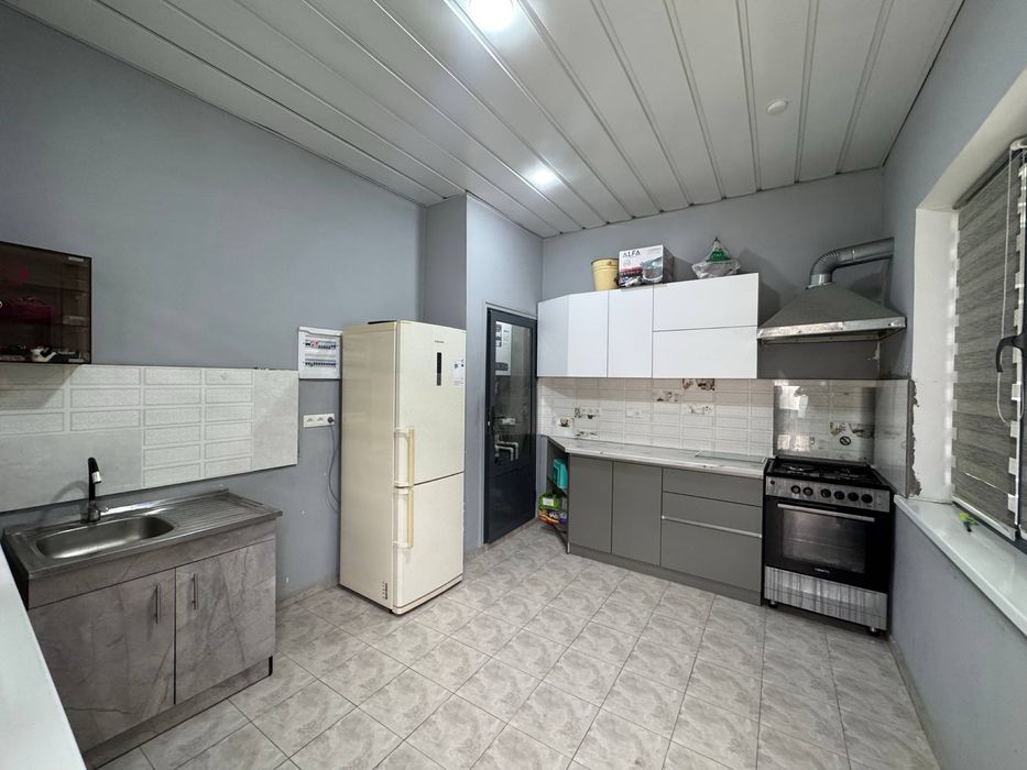 Беш бола госнаб яқинида 6 сотихли янги ховли уй сотмлади