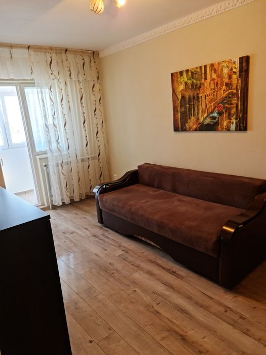Inchiriez apartament 1 cameră, zona Doja!