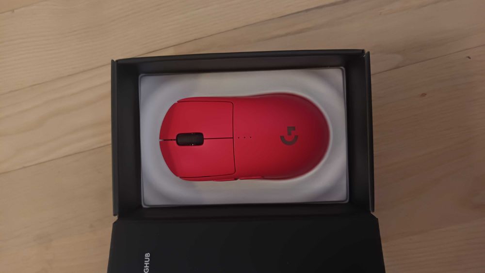 мишка Logitech PRO 2 Lightspeed, оптична, безжична (розова)