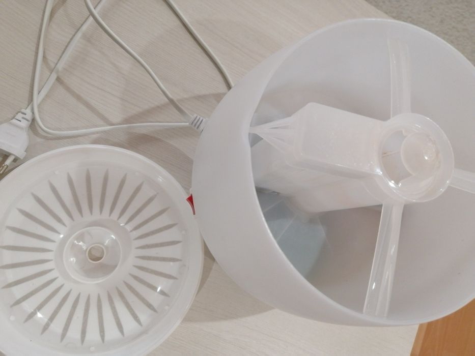 Продам увлажнитель.