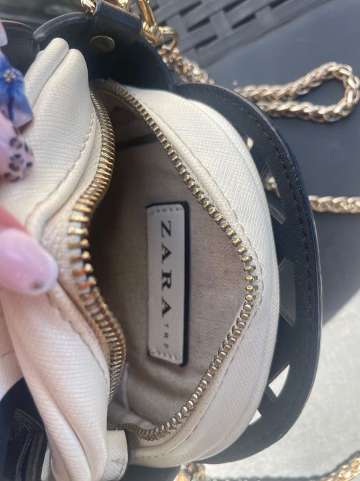 Zara чанта с златна верижка