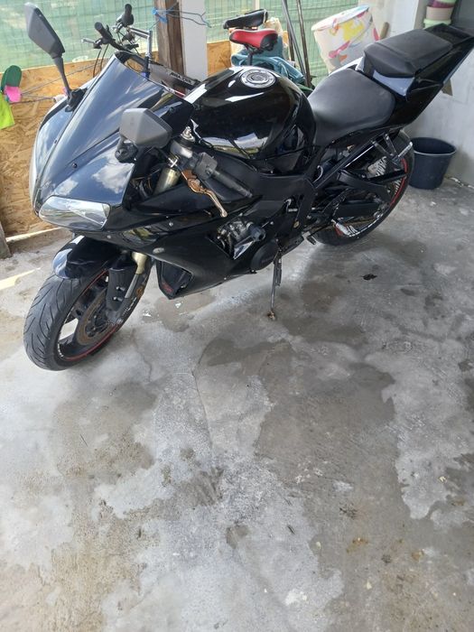 Vand yamaha r1 2003 pe injectie limitat a2 in acte