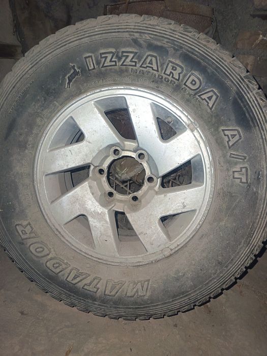 Запаска на митсубиси монтеро