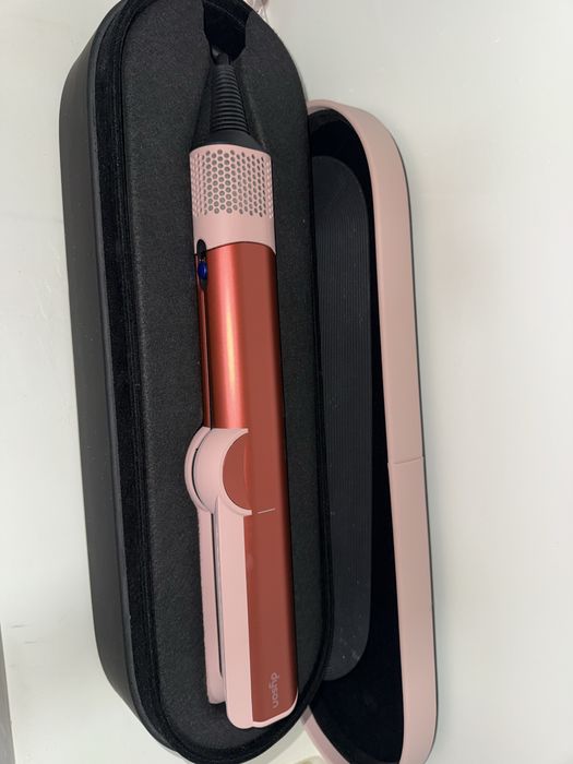 Dyson Airstraight