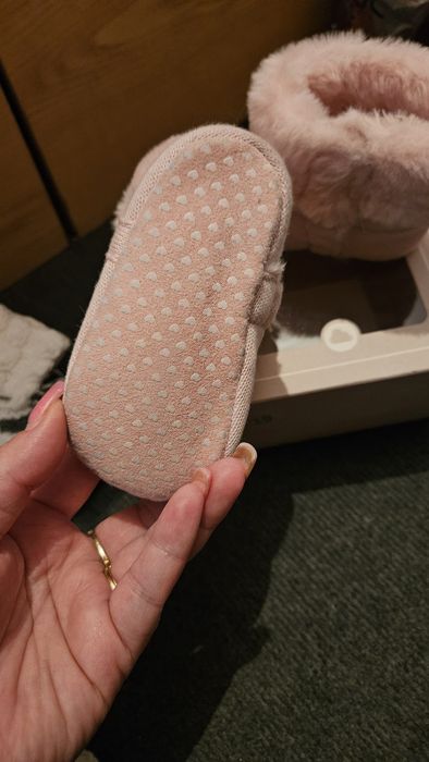 Детски пухени боти